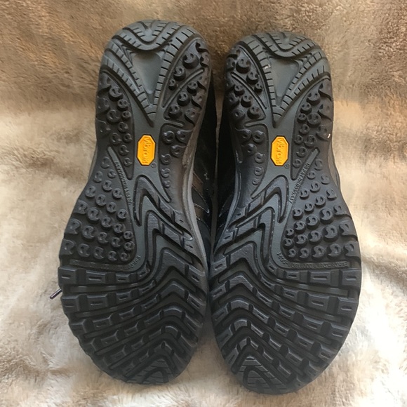 Merrell Low Hiking/Walking Boots/Shoes - Picture 3 of 5